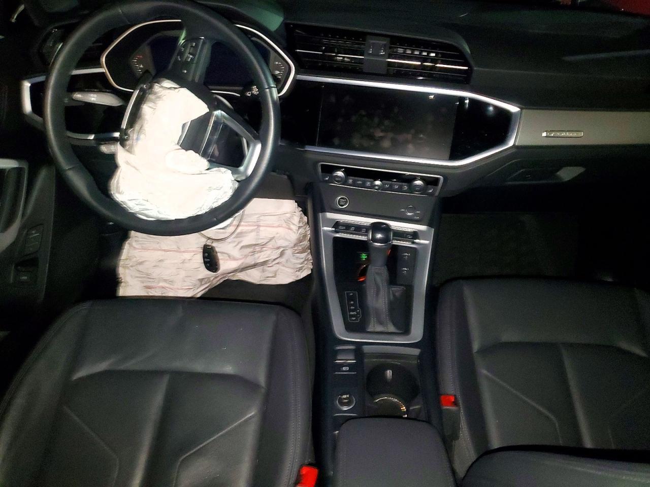 2024 Audi Q3 Premium S Line 45 - zdjęcie 8