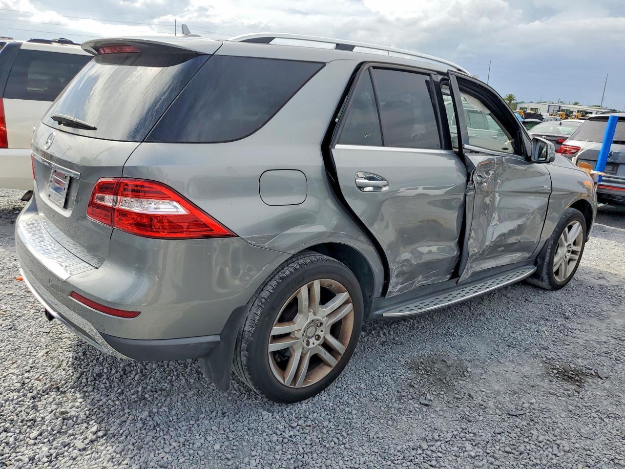 2015 Mercedes-Benz Ml 350 - zdjęcie 3
