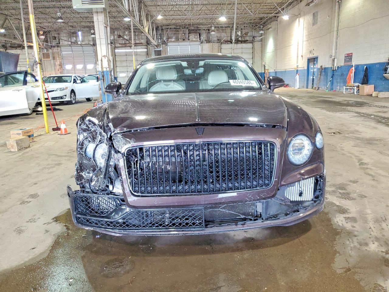 2022 Bentley Flying Spur - zdjęcie 5