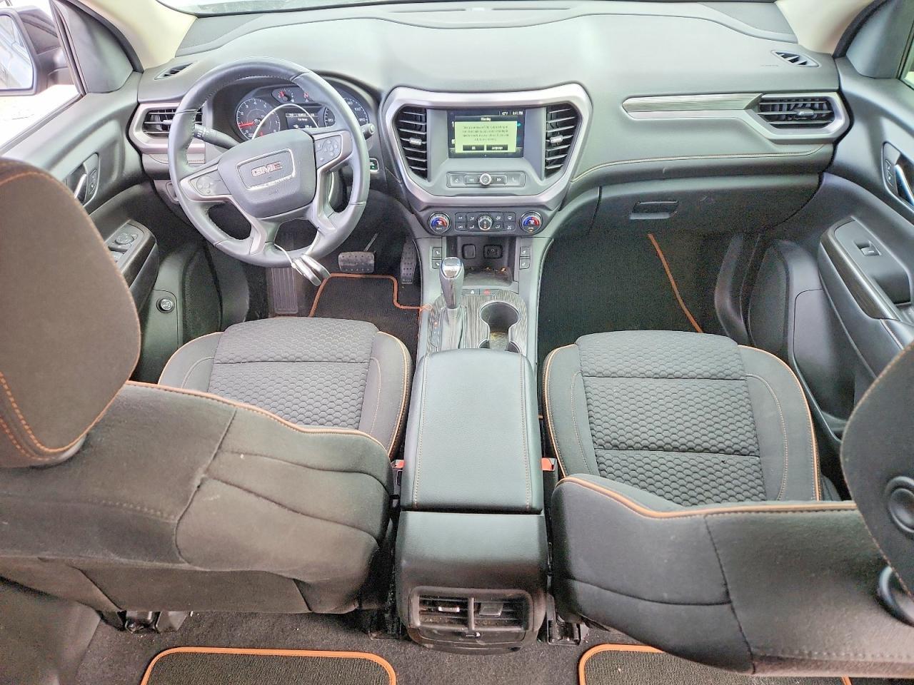 2017 GMC Acadia All Terrain - zdjęcie 8