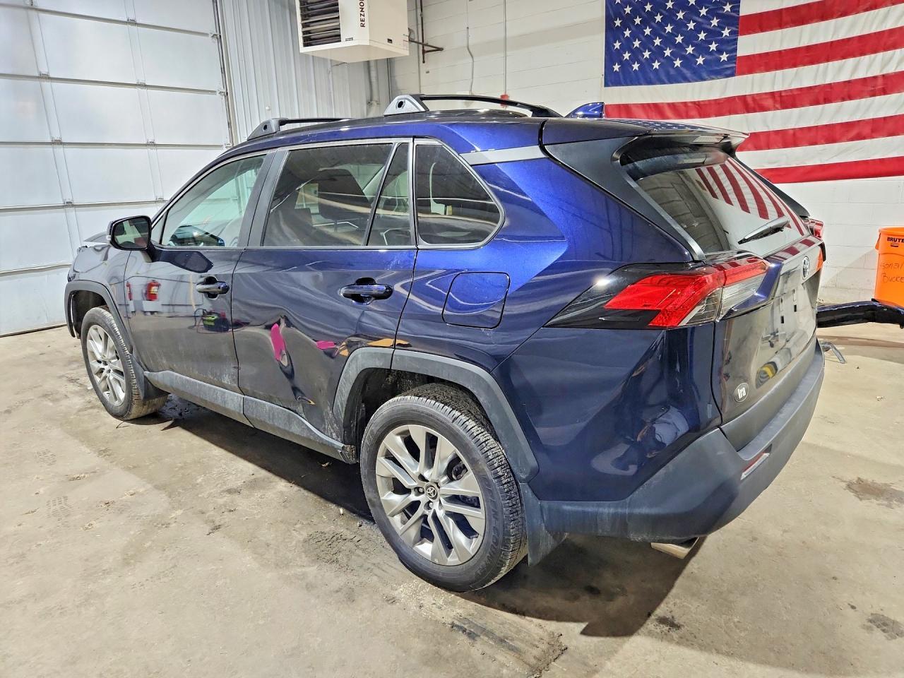 2024 Toyota Rav4 Xle Premium - zdjęcie 2