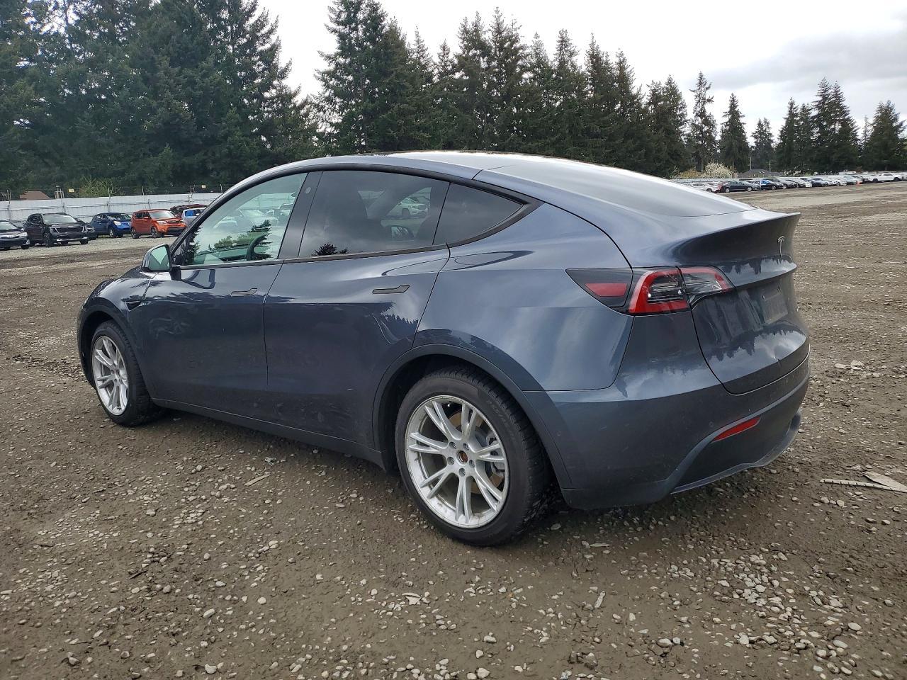 2022 Tesla Model Y - zdjęcie 2