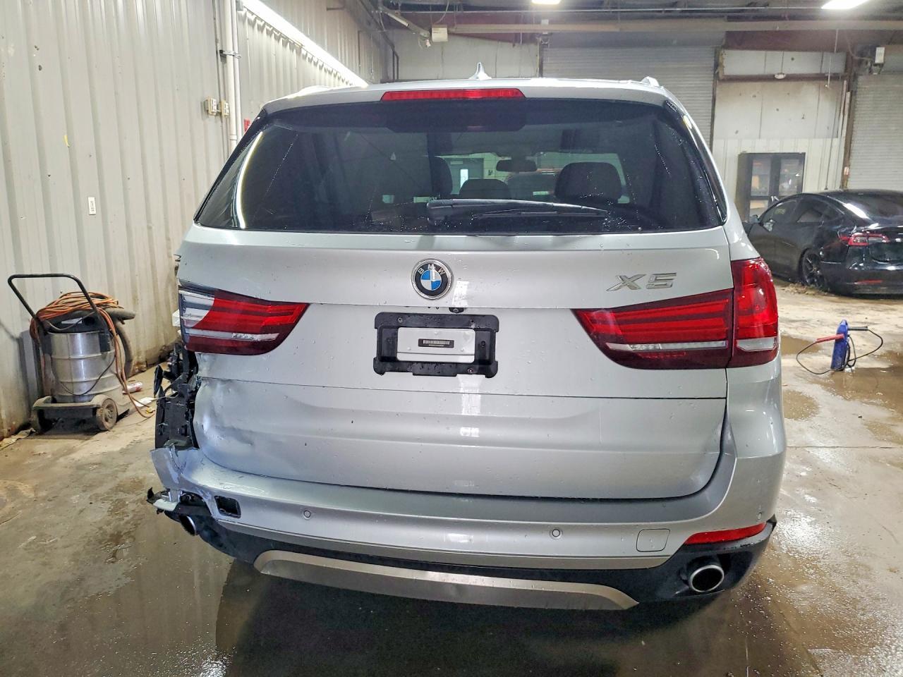 2017 BMW X5 xDrive35I - zdjęcie 6