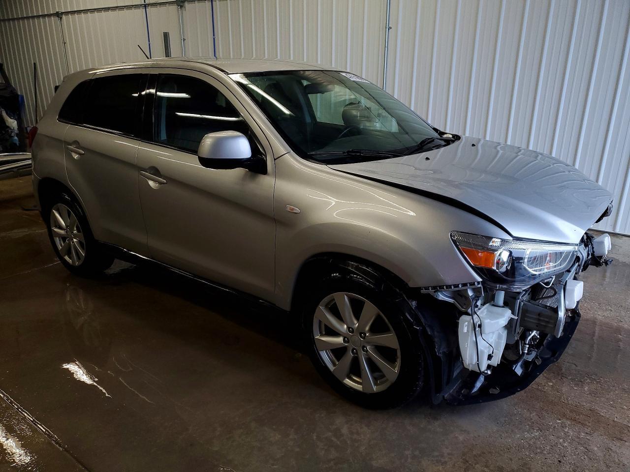 2014 Mitsubishi Outlander Sport Es - zdjęcie 4