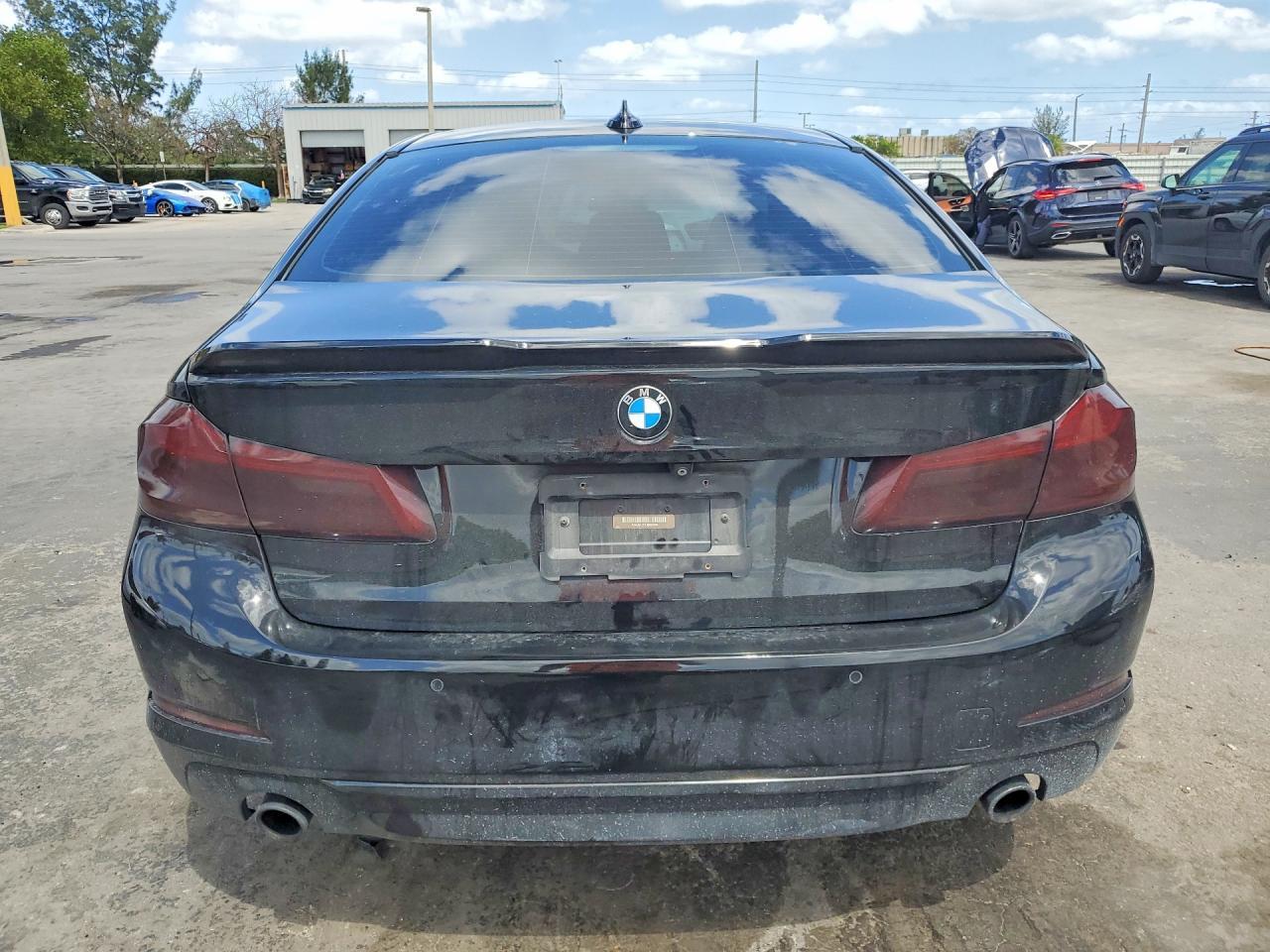 2018 BMW Seria 5 530e - zdjęcie 6
