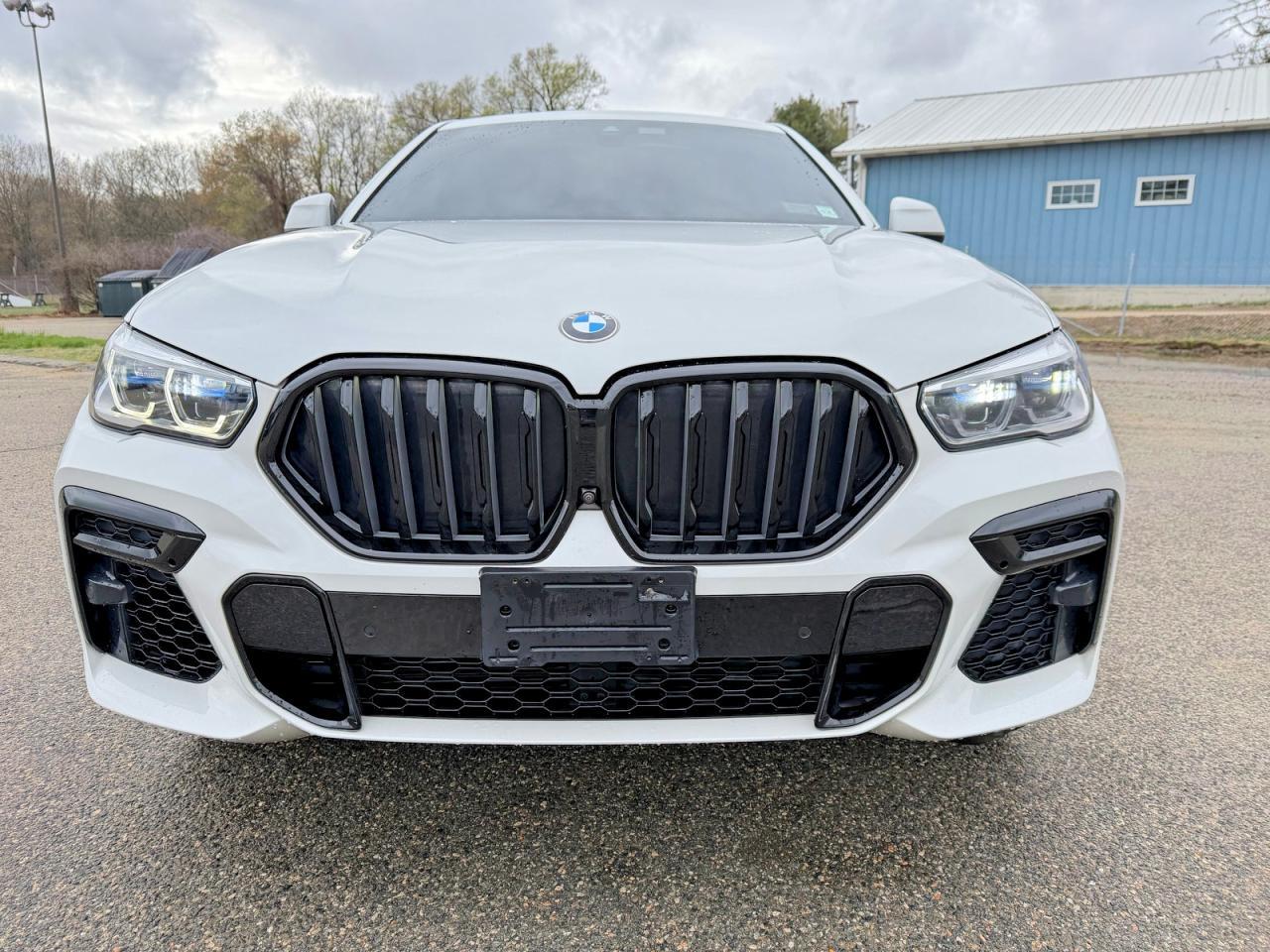 2023 BMW X6 xDrive40I - zdjęcie 14