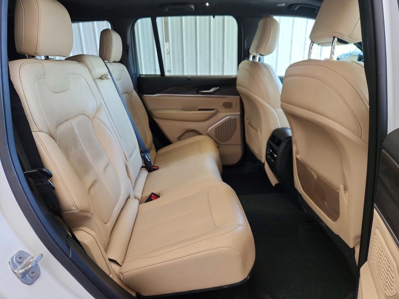 2023 Jeep Grand Cherokee Limited 4Xe - zdjęcie 11