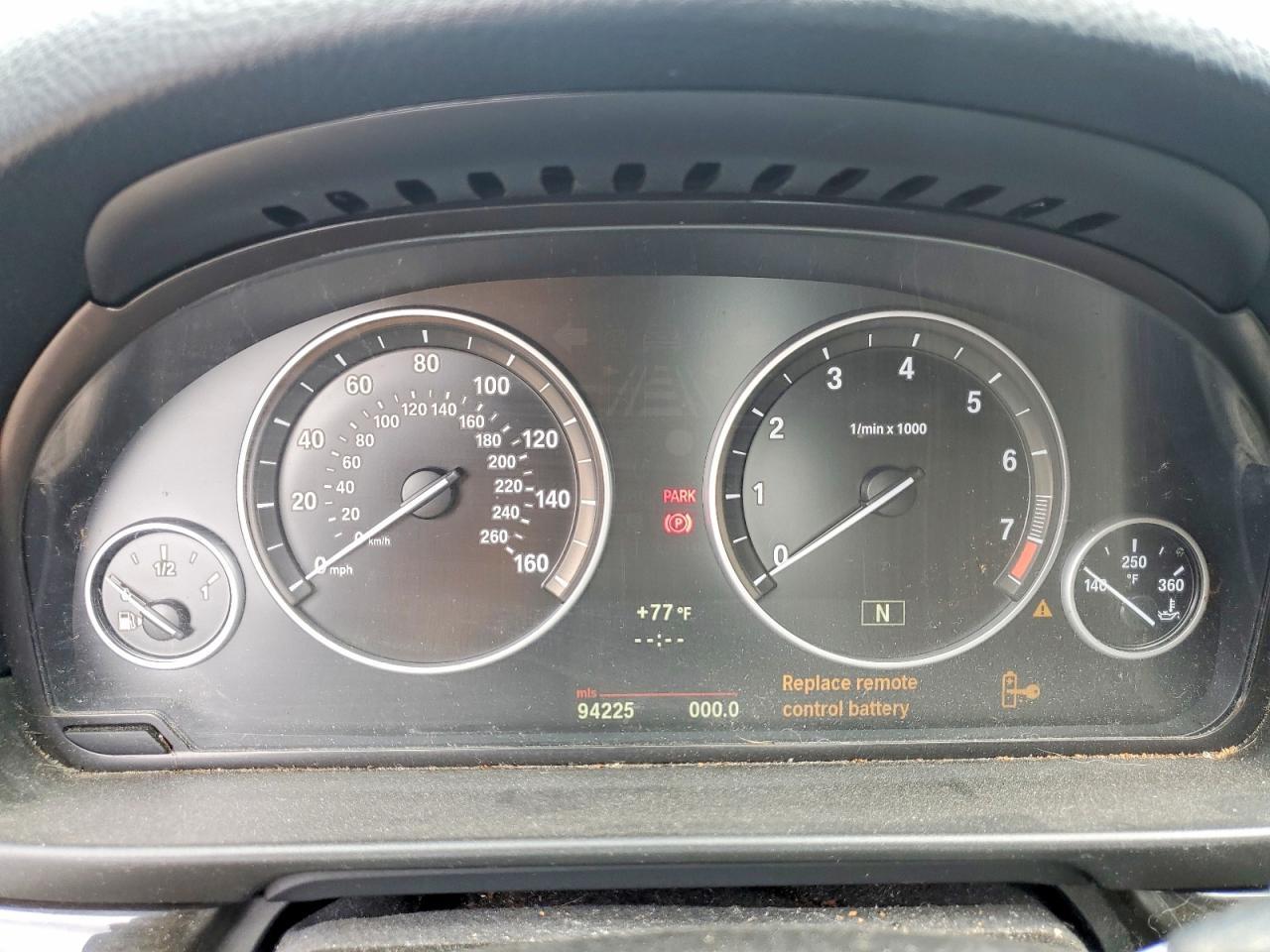2013 BMW 550 Xi - zdjęcie 9