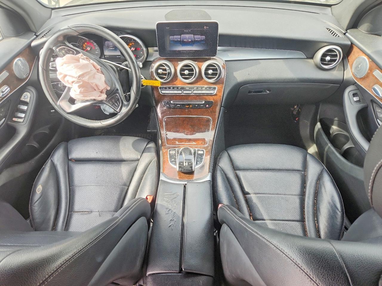 2017 Mercedes-Benz Glc 300 - zdjęcie 8