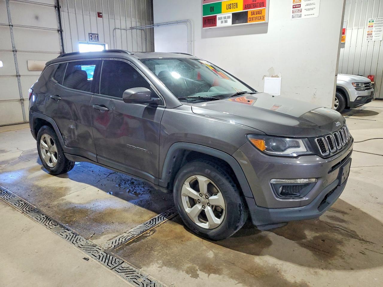 2018 Jeep Compass Latitude - zdjęcie 4