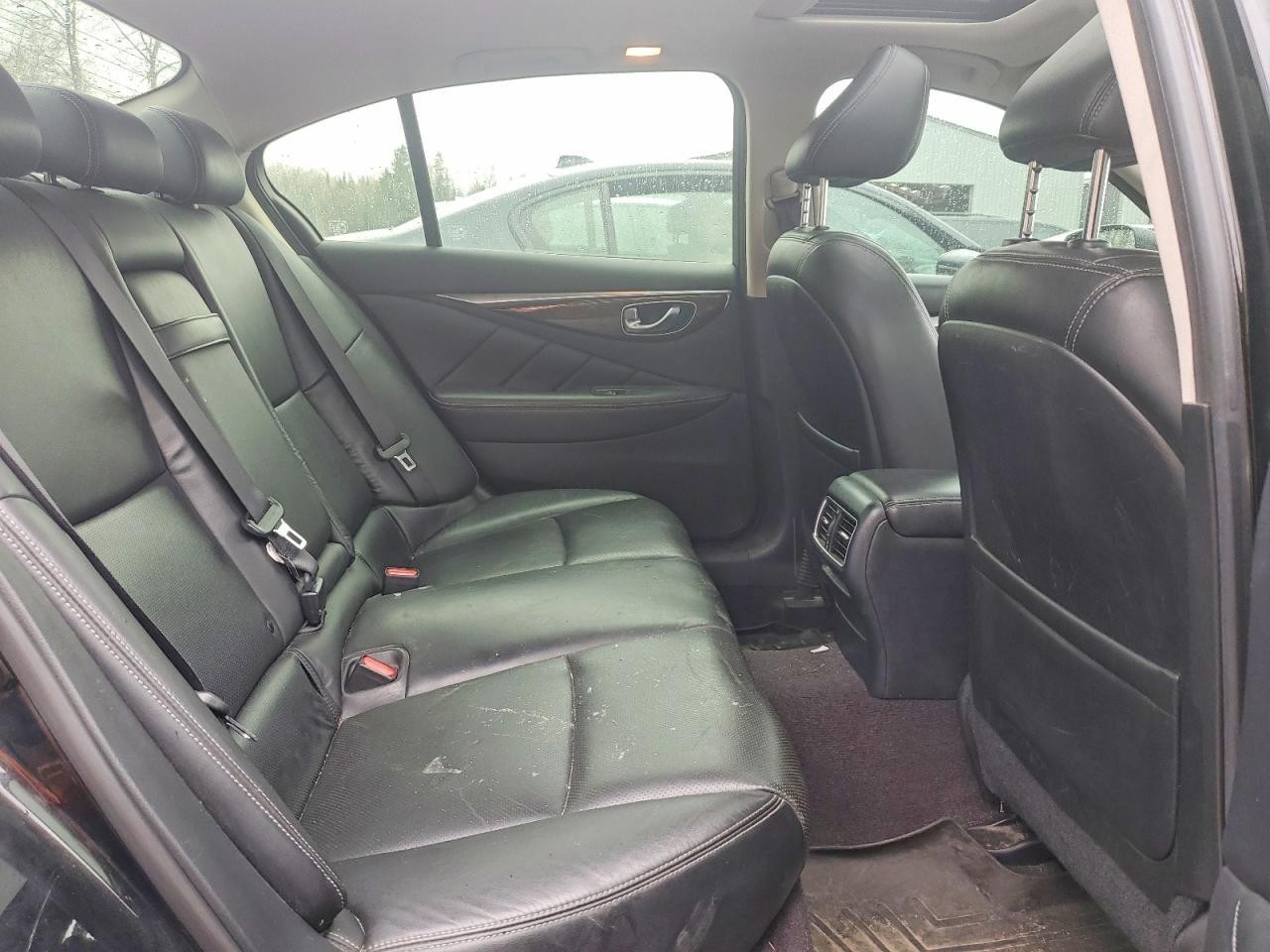 2018 Infiniti Q50 3.0T Luxe - zdjęcie 10