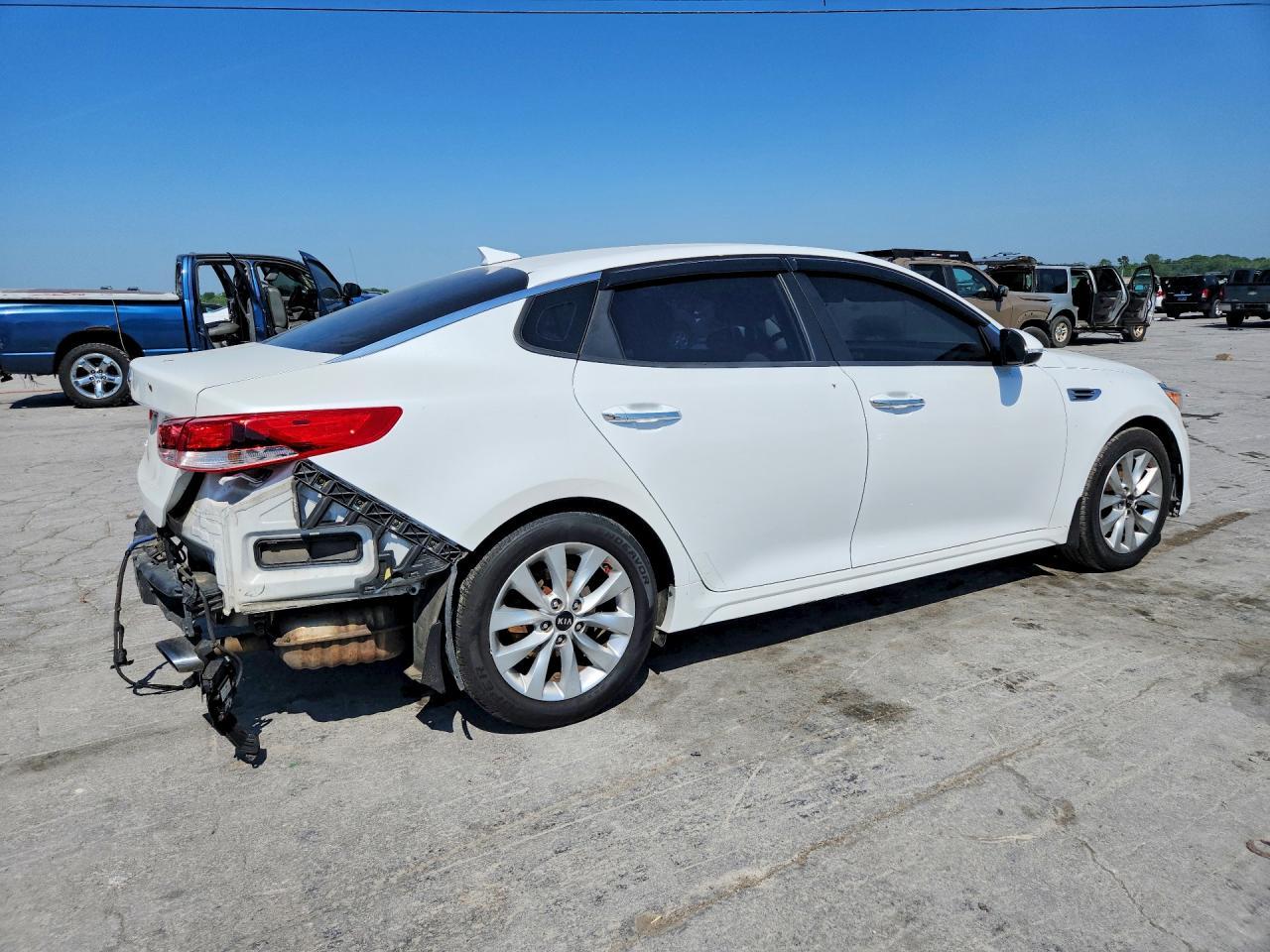 2018 Kia Optima - zdjęcie 3