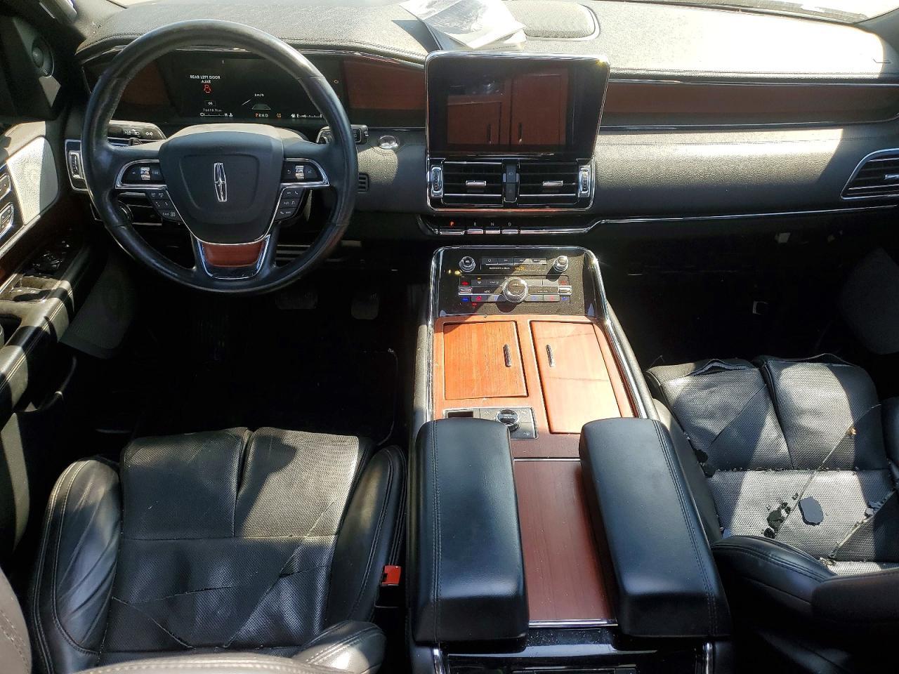 2020 Lincoln Navigator Reserve - zdjęcie 8