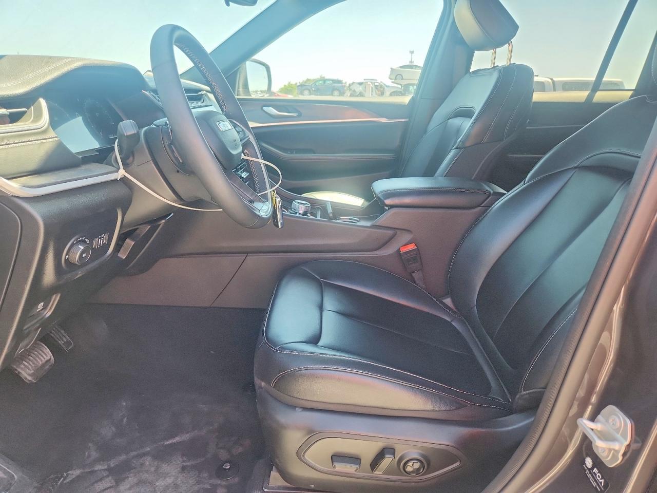 2024 Jeep Grand Cherokee Limit - zdjęcie 7