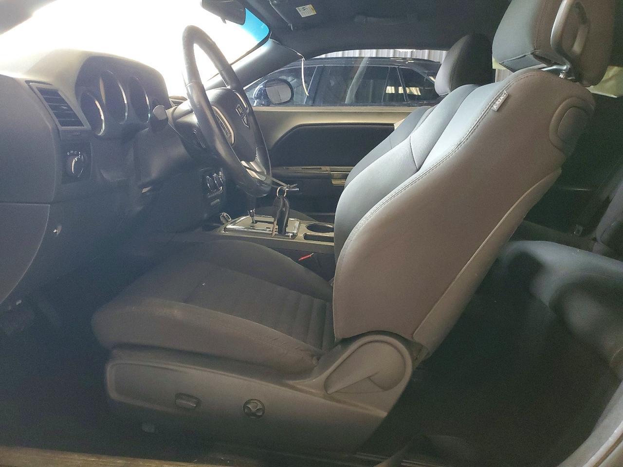 2014 Dodge Challenger Sxt - zdjęcie 7