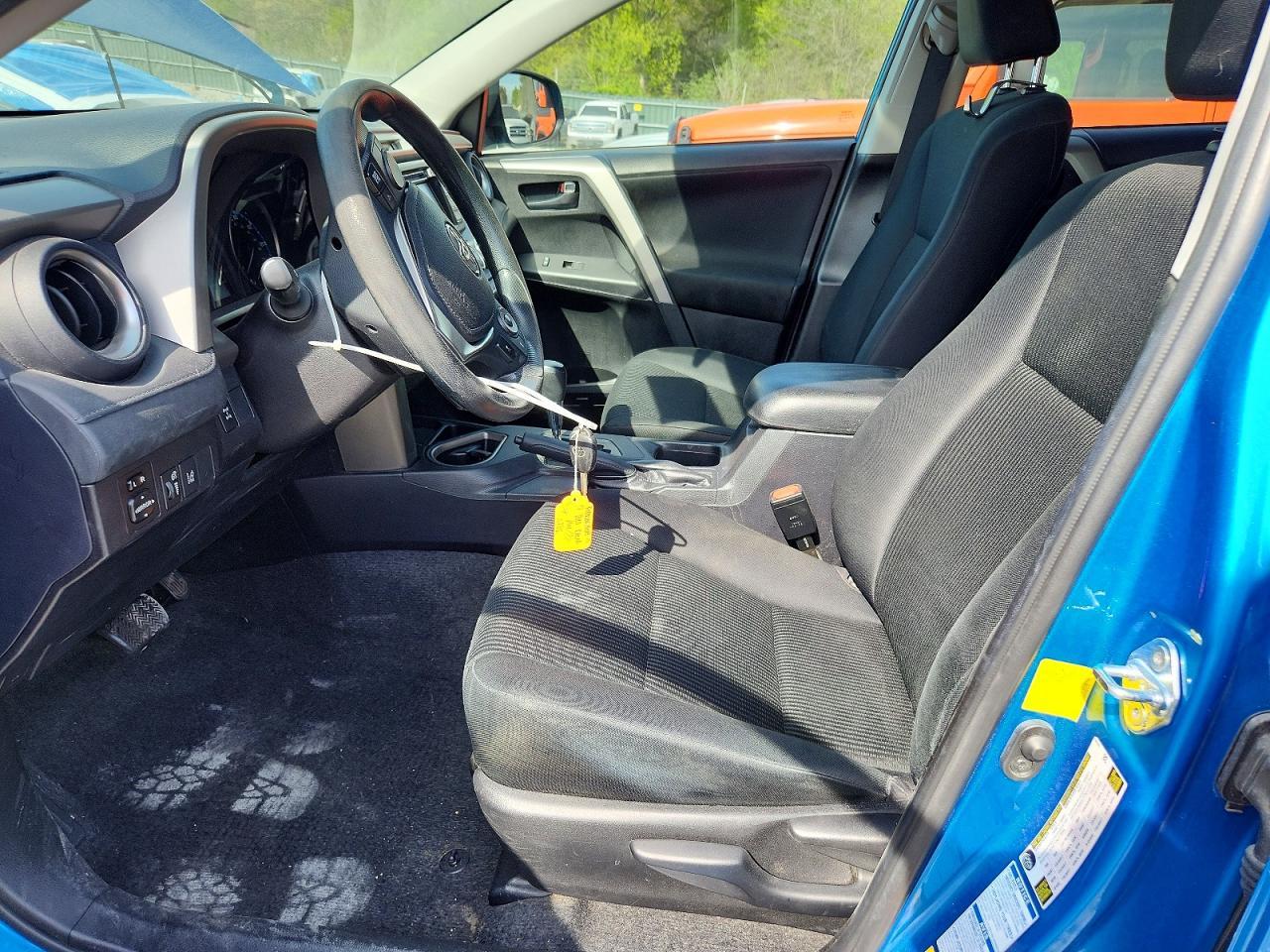 2017 Toyota Rav4 Le - zdjęcie 7
