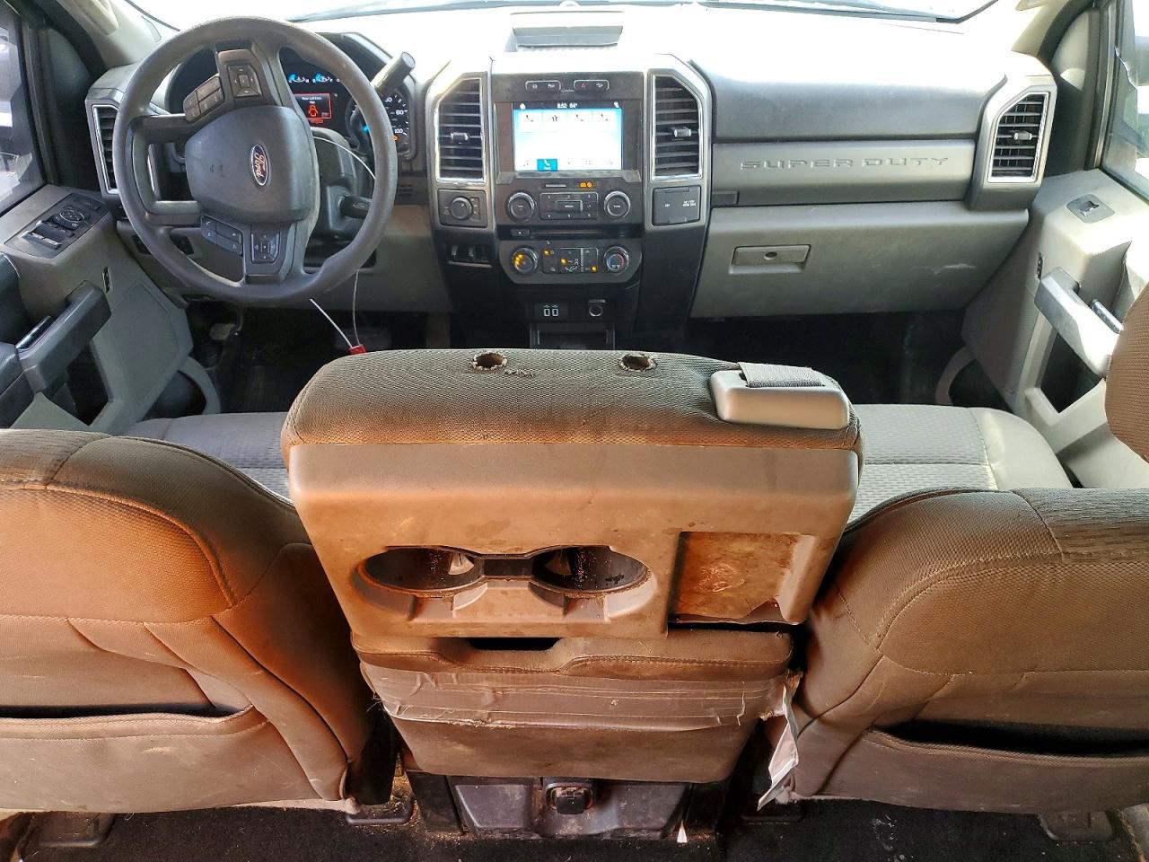 2017 Ford F250 Super Duty - zdjęcie 8