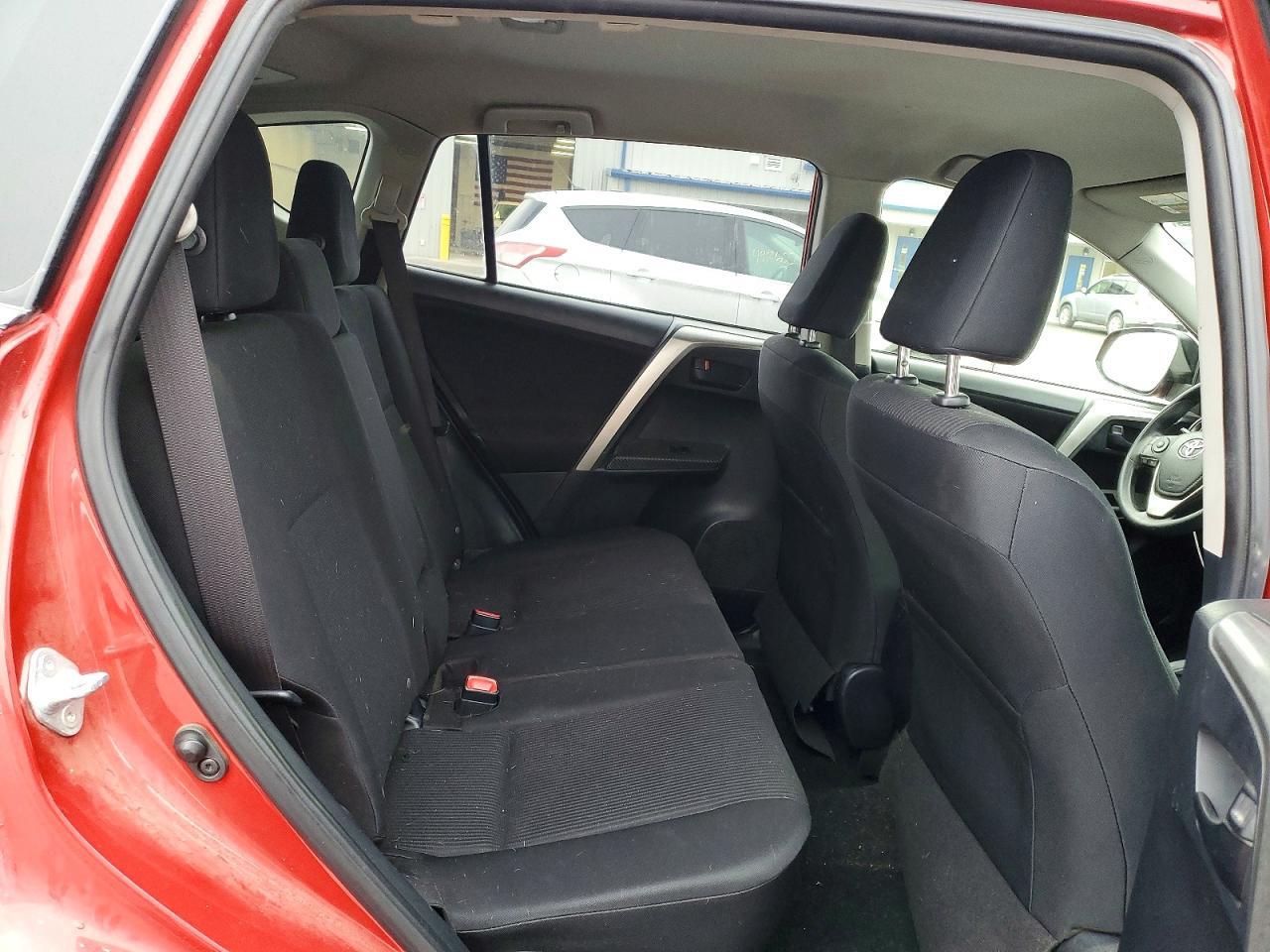 2015 Toyota Rav4 Le - zdjęcie 10