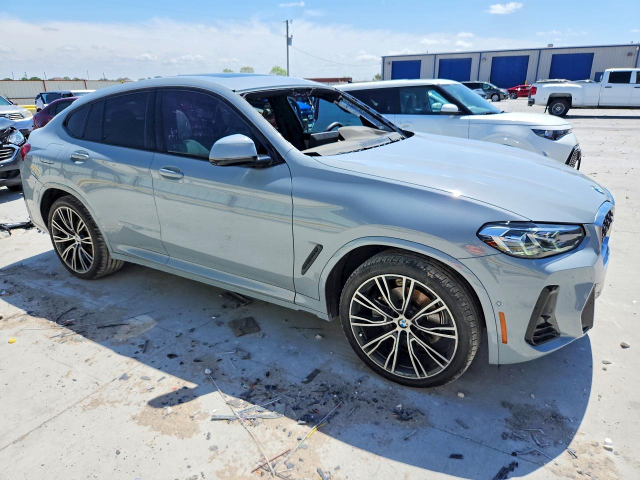 2024 BMW X4 xDrive30I - zdjęcie 4