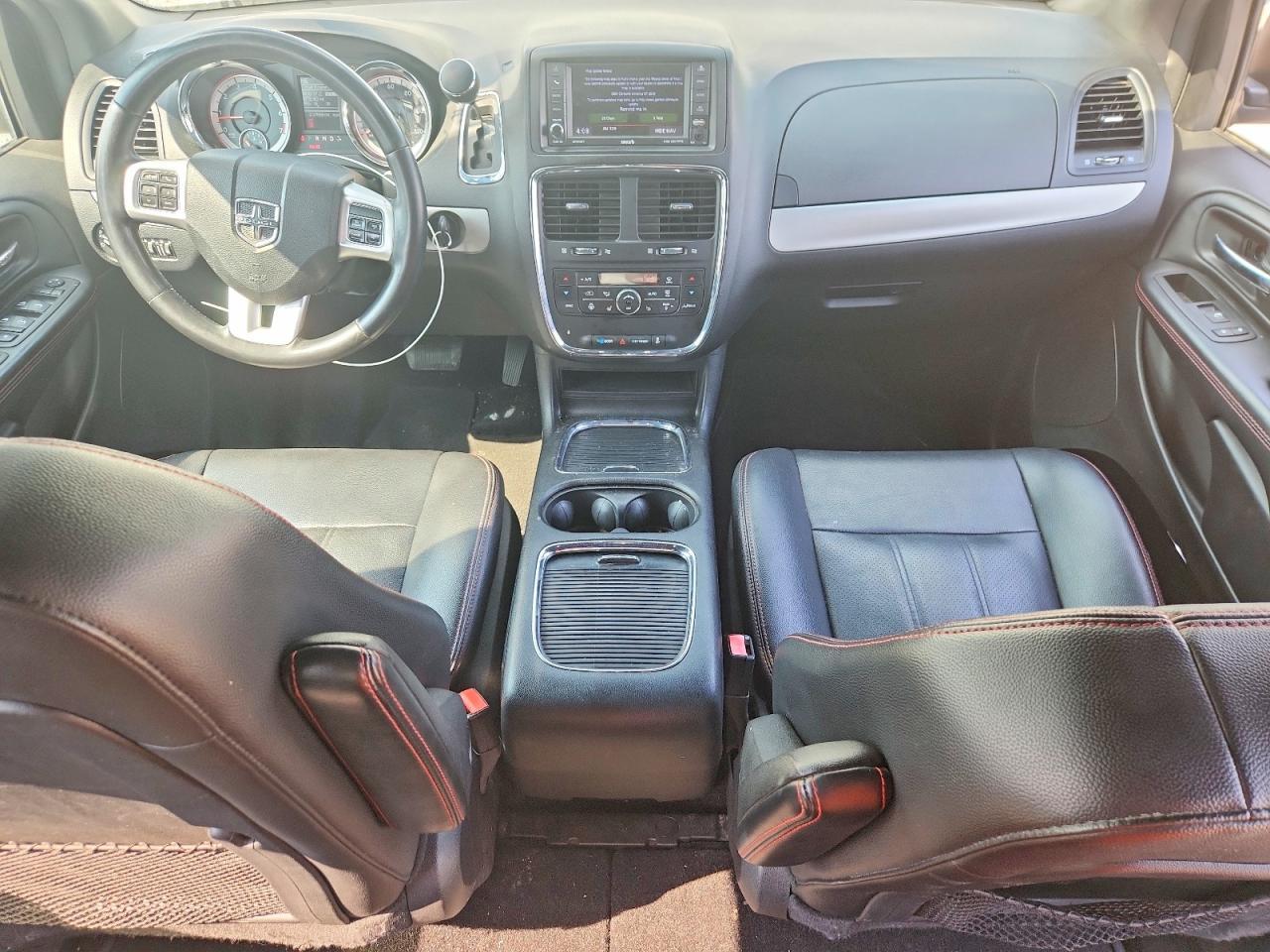 2019 Dodge Grand Caravan Gt - zdjęcie 8