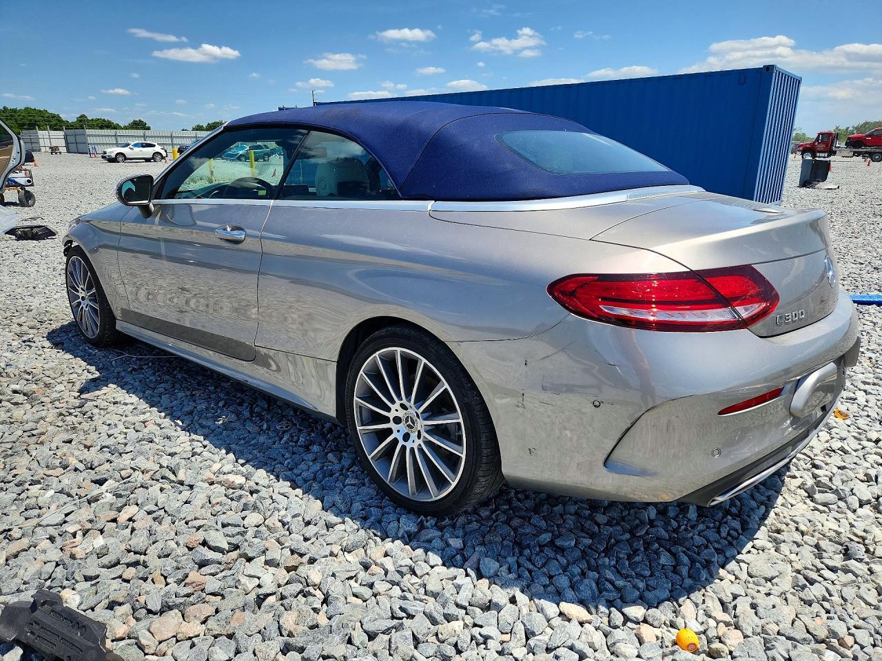 2021 Mercedes-Benz C 300 - zdjęcie 2