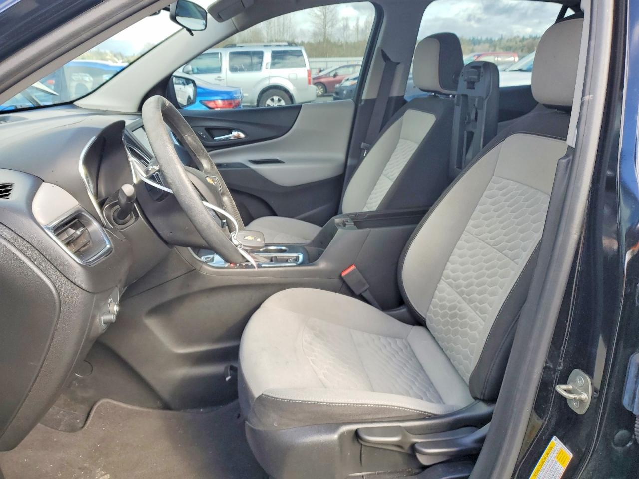 2020 Chevrolet Equinox Ls - zdjęcie 7