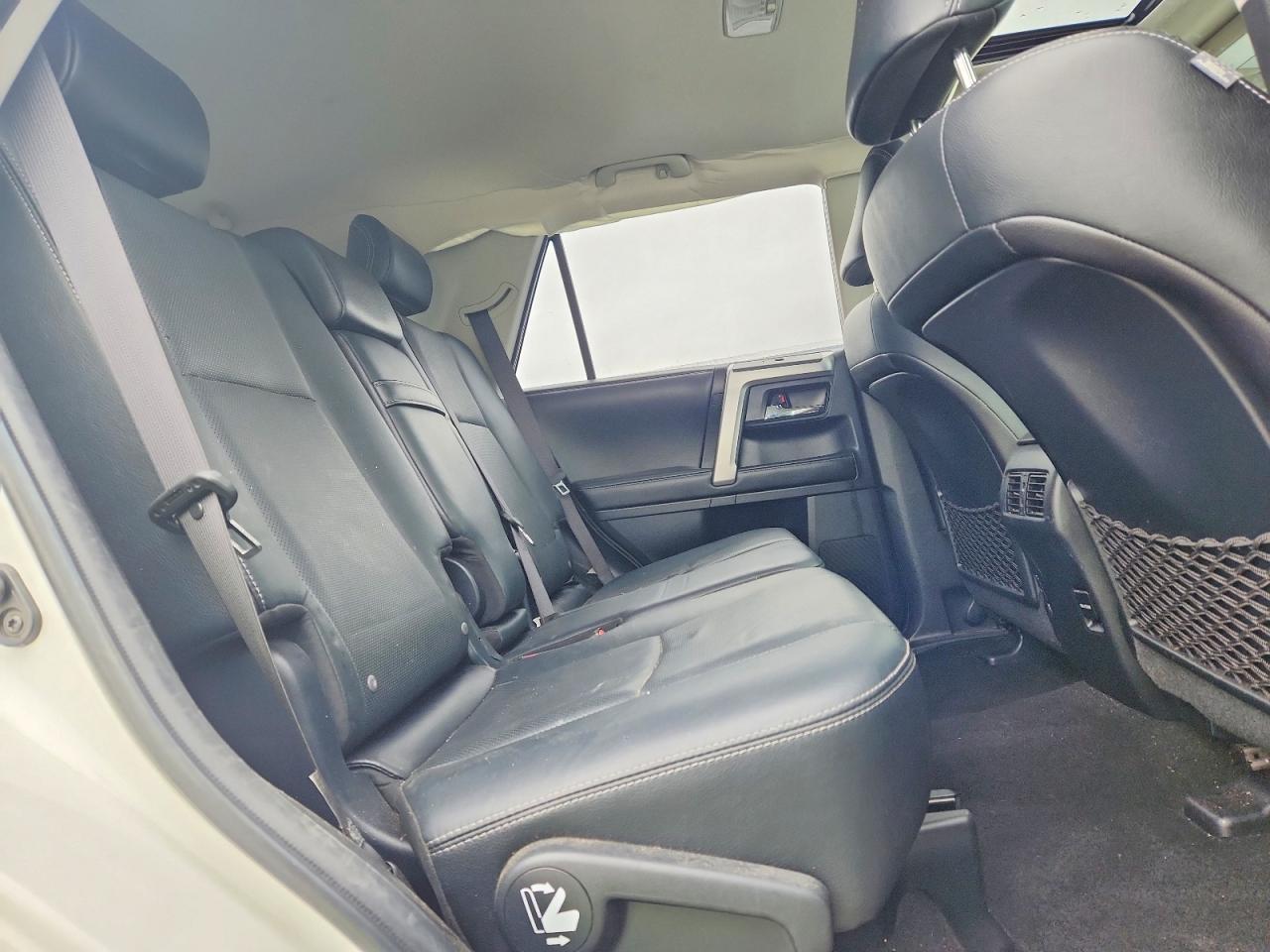 2016 Toyota 4Runner Limited - zdjęcie 11