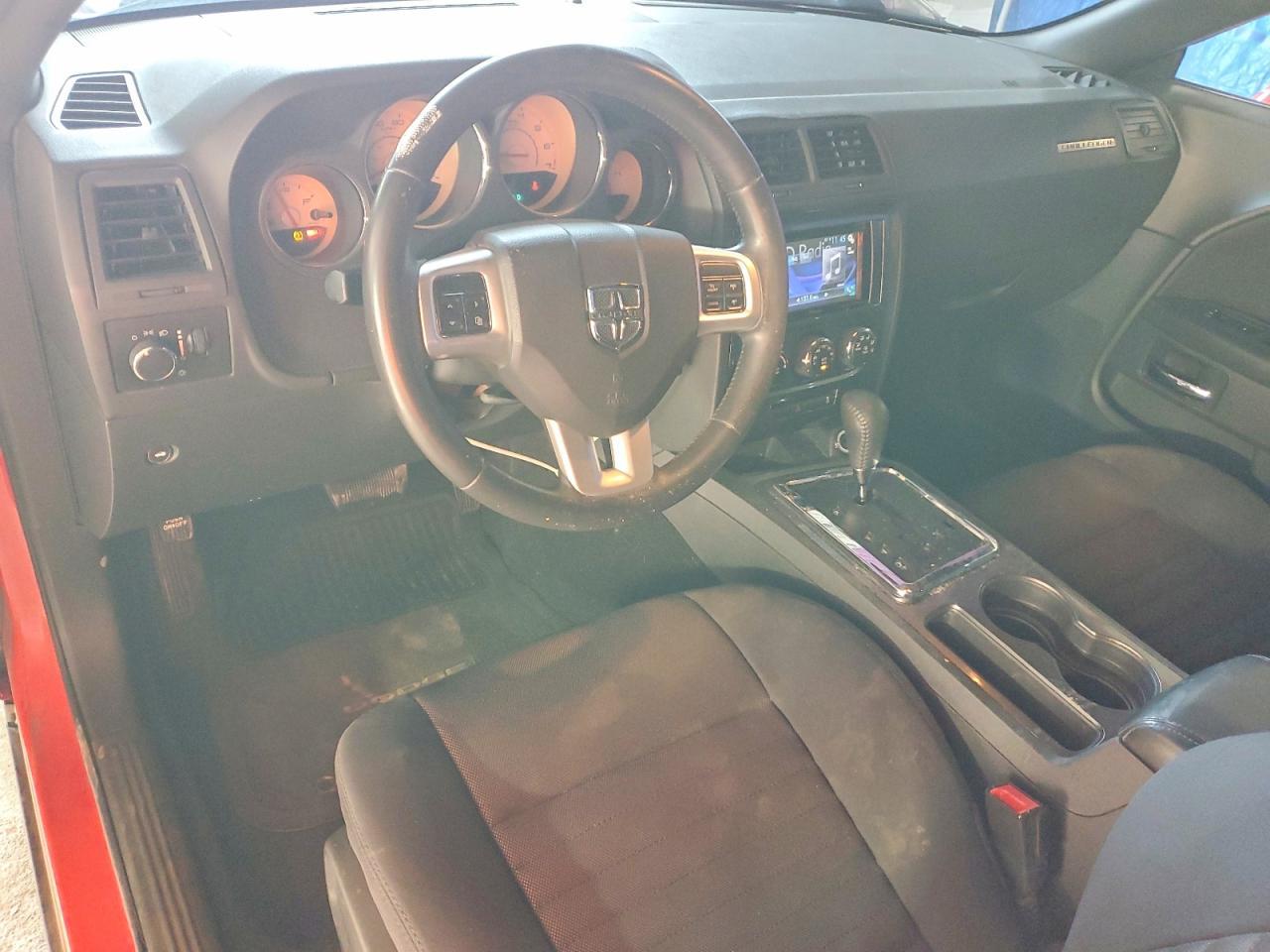 2014 Dodge Challenger Sxt - zdjęcie 8