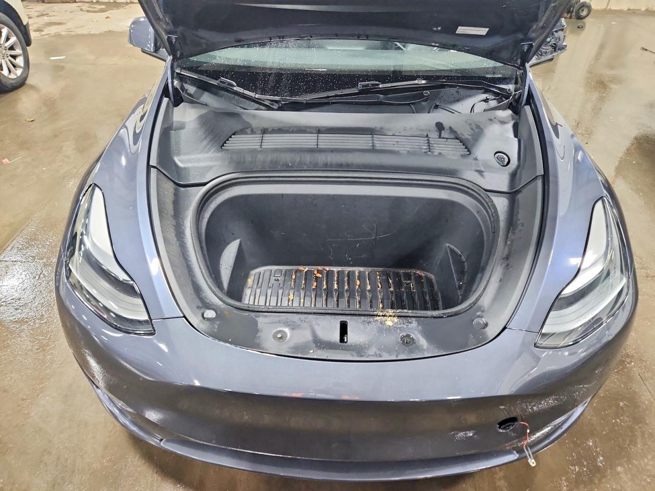 2023 Tesla Model Y - zdjęcie 12