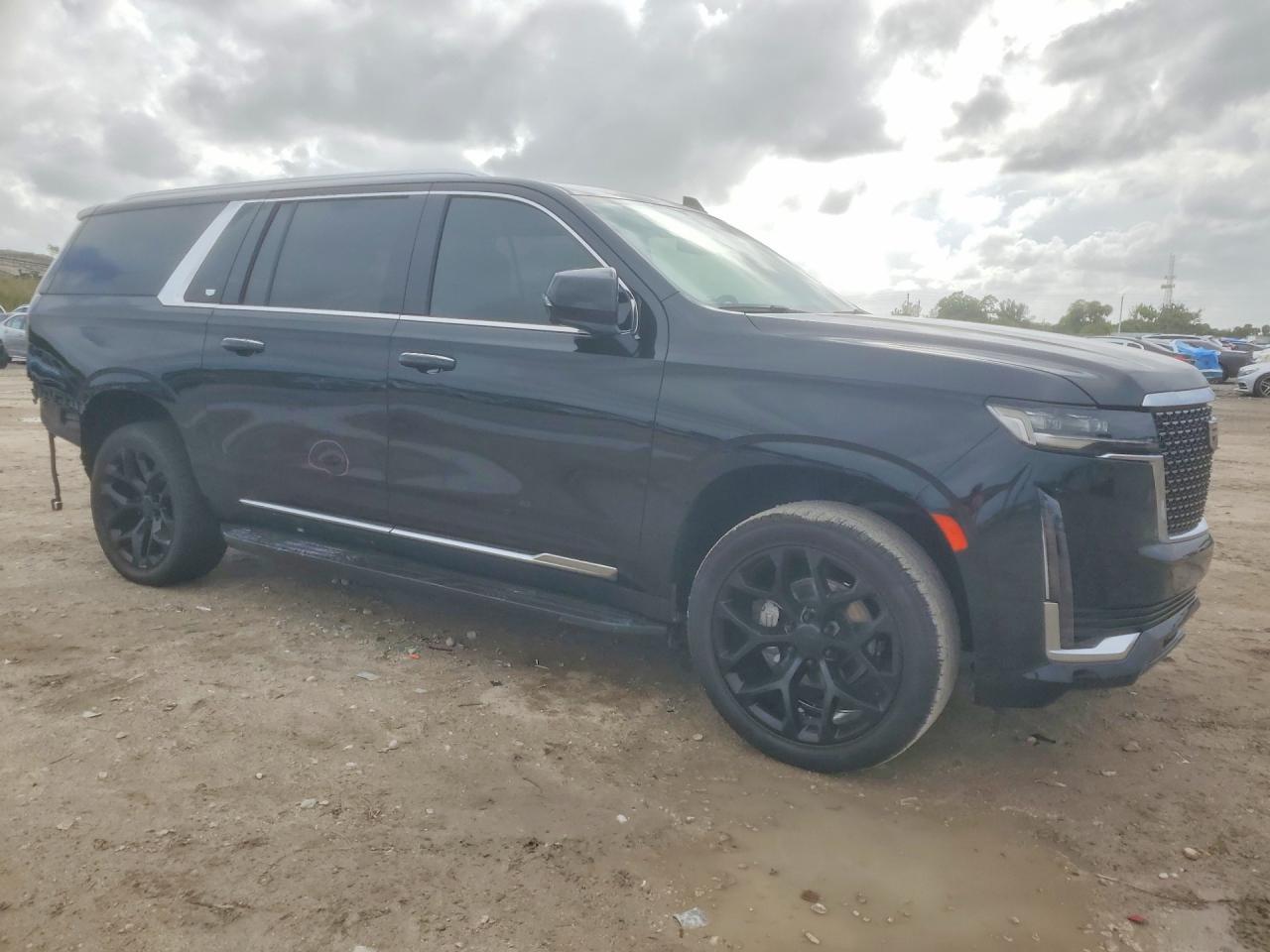 2022 Cadillac Escalade Esv Luxury - zdjęcie 4