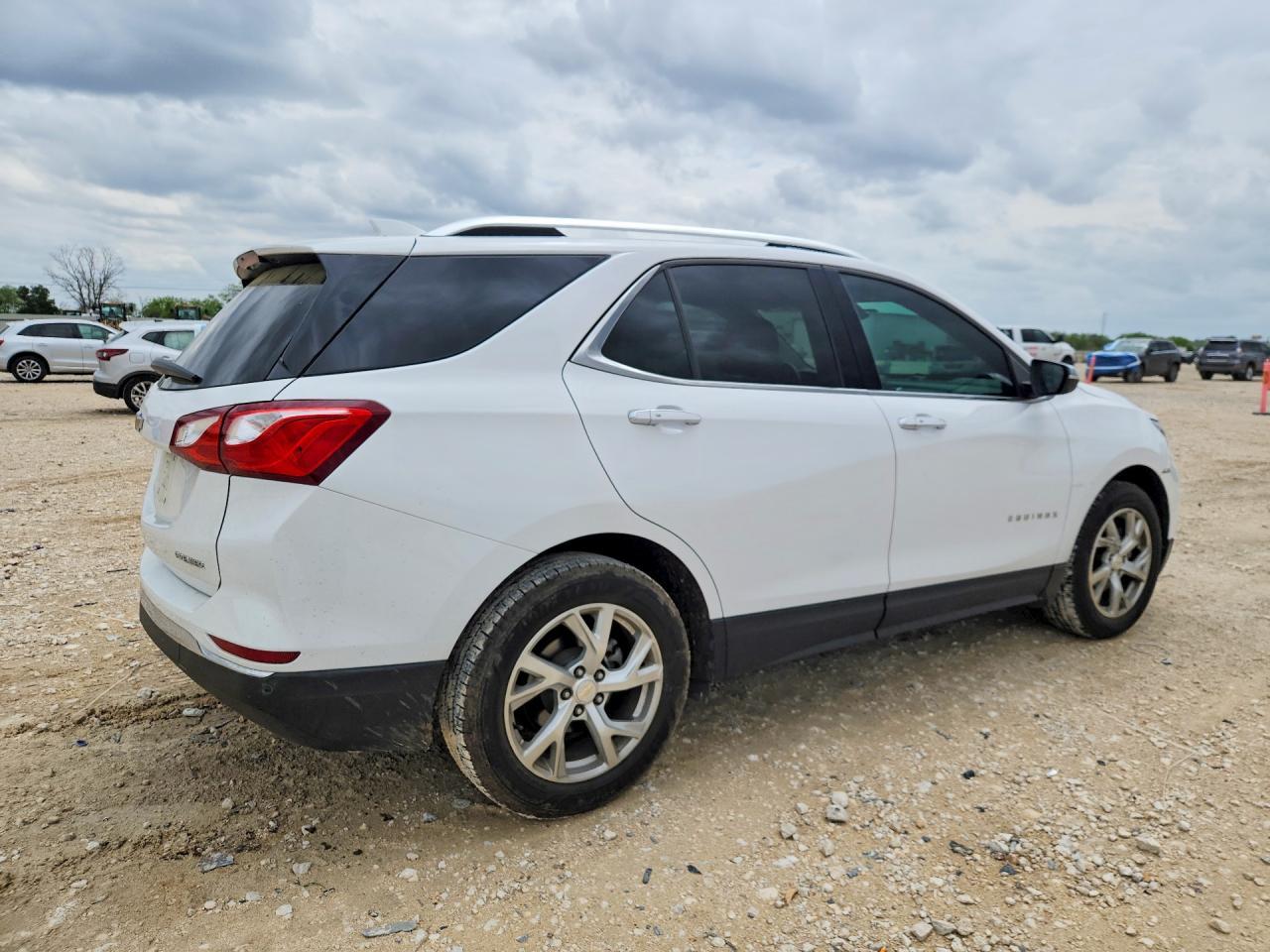2019 Chevrolet Equinox Premier - zdjęcie 3