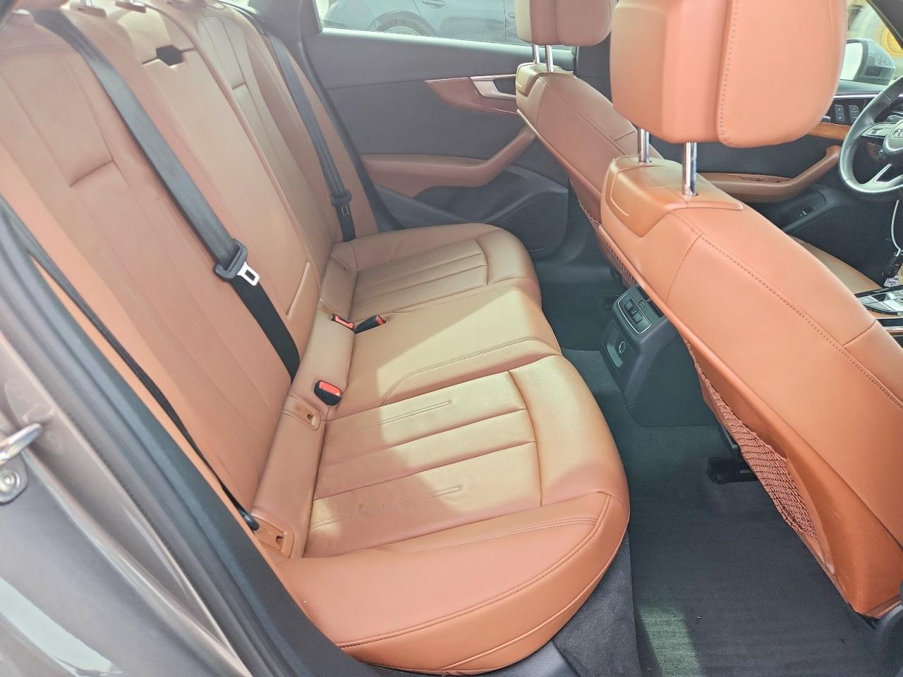 2022 Audi A4 Premium 40 - zdjęcie 10