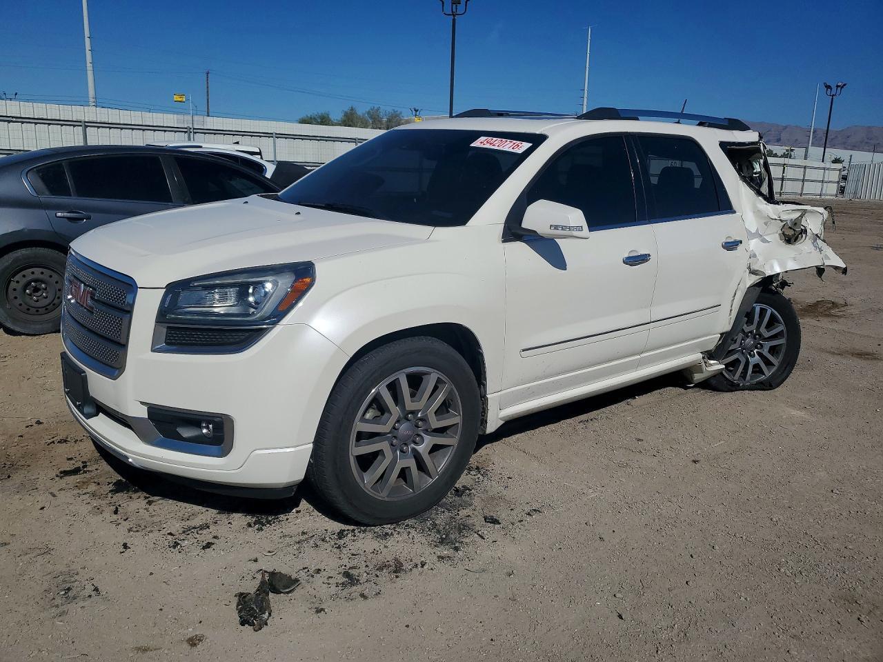 2014 GMC Acadia Denali - zdjęcie główne