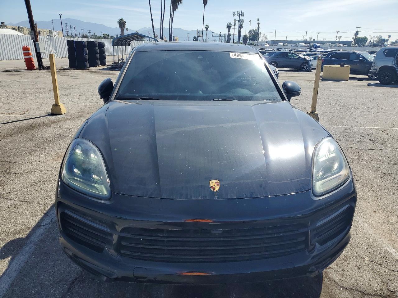2021 Porsche Cayenne - zdjęcie 5