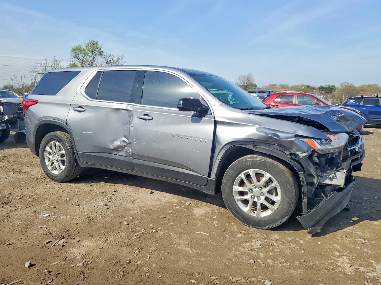 2019 Chevrolet Traverse Ls - zdjęcie 4