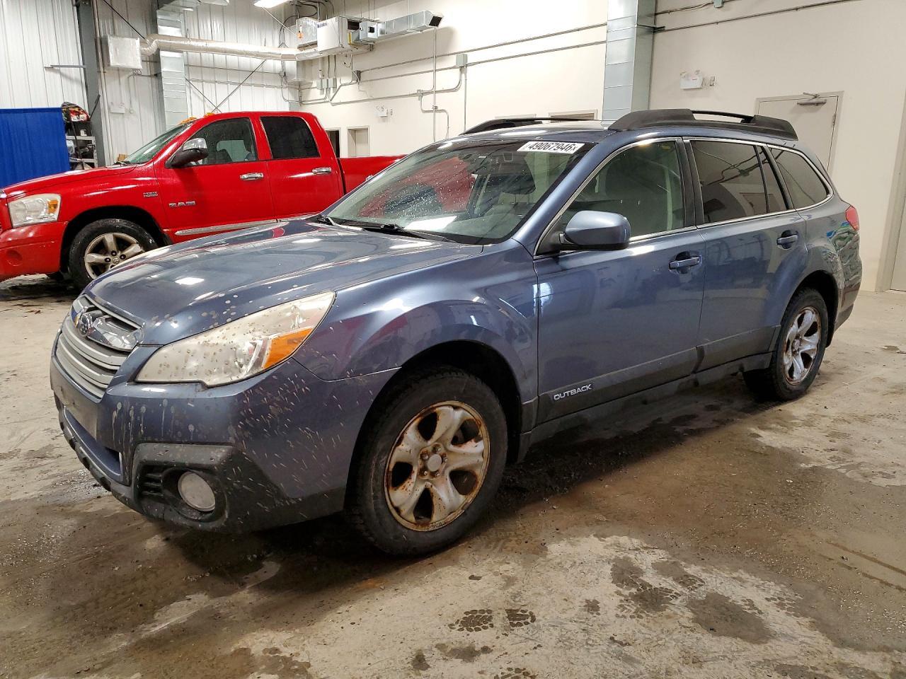 2014 Subaru Outback 2.5I Limited - zdjęcie główne