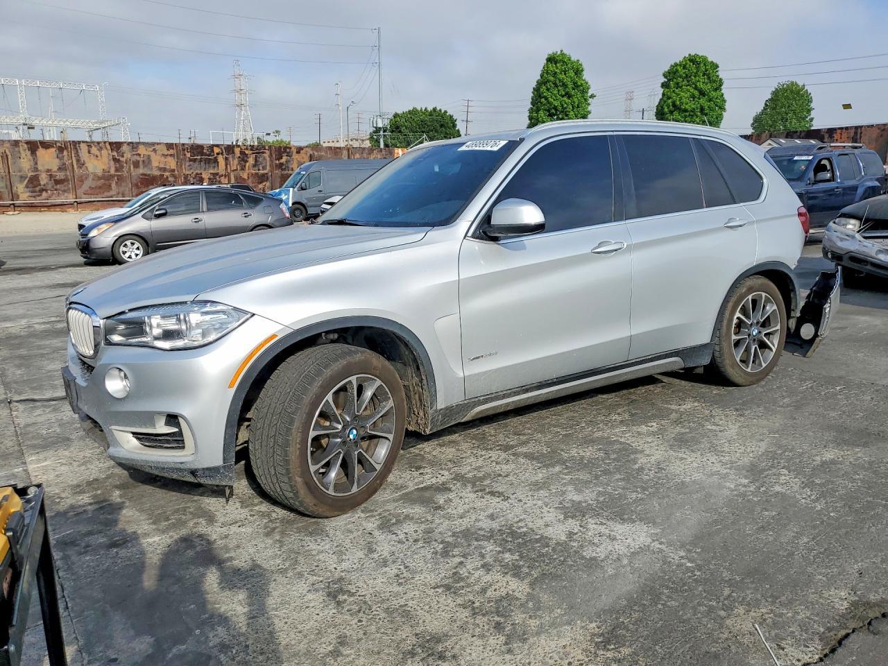 2017 BMW X5 xDrive35I - zdjęcie główne