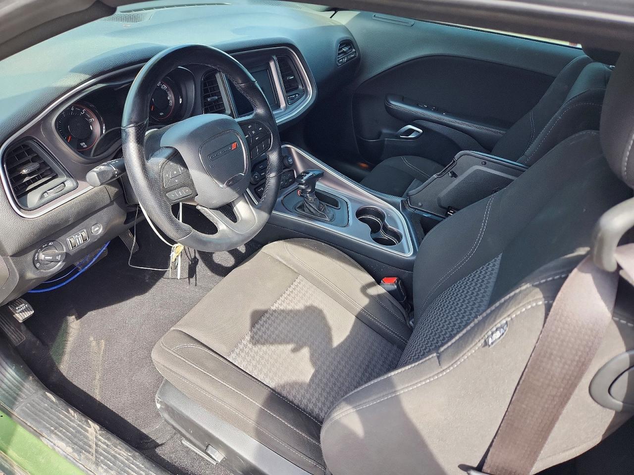 2021 Dodge Challenger Sxt - zdjęcie 8