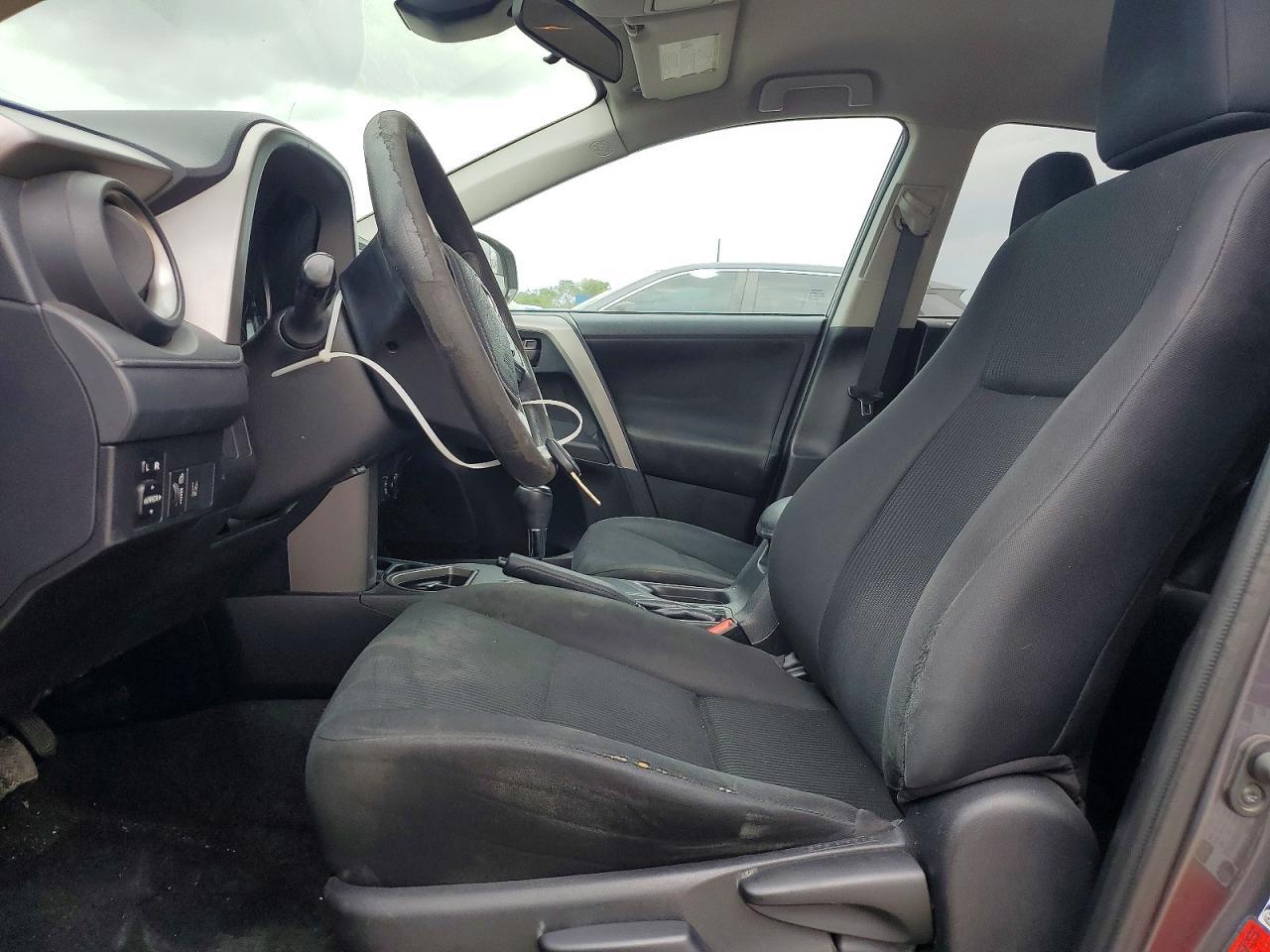 2017 Toyota Rav4 Le - zdjęcie 7