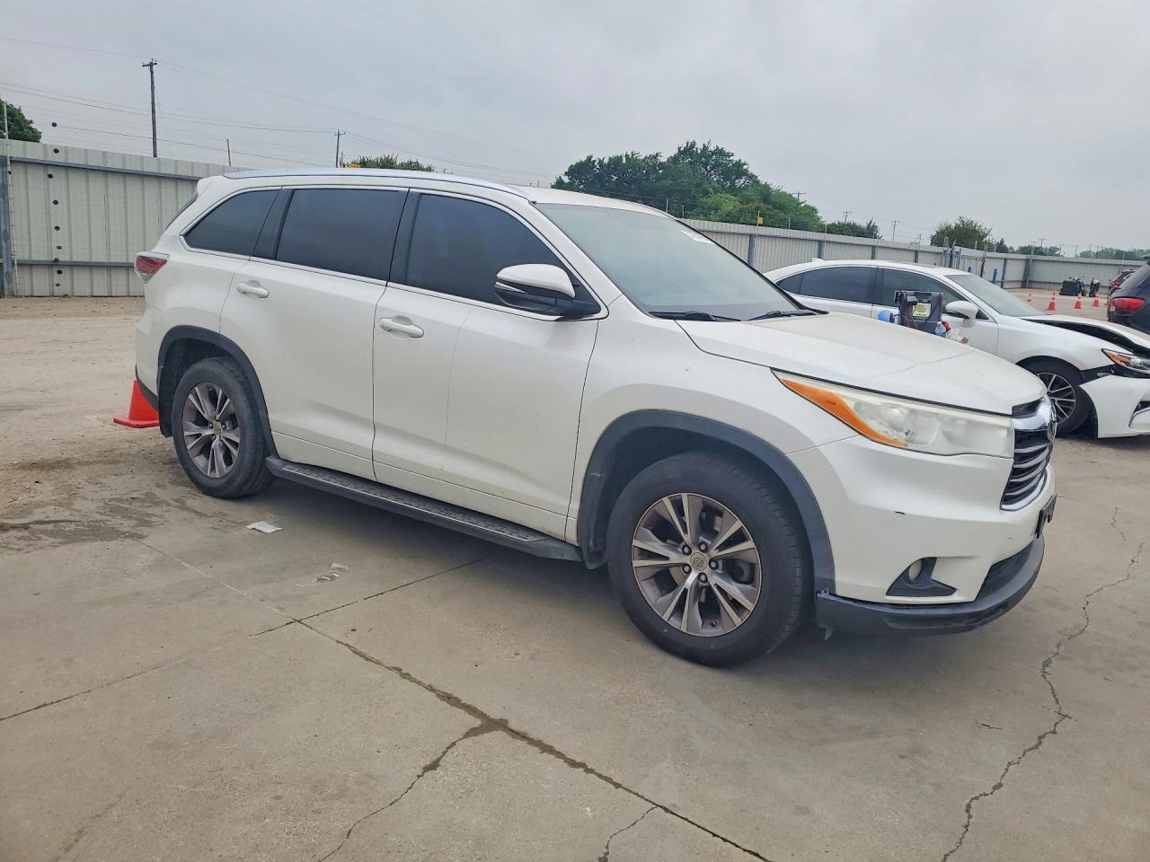2014 Toyota Highlander Xle - zdjęcie 4