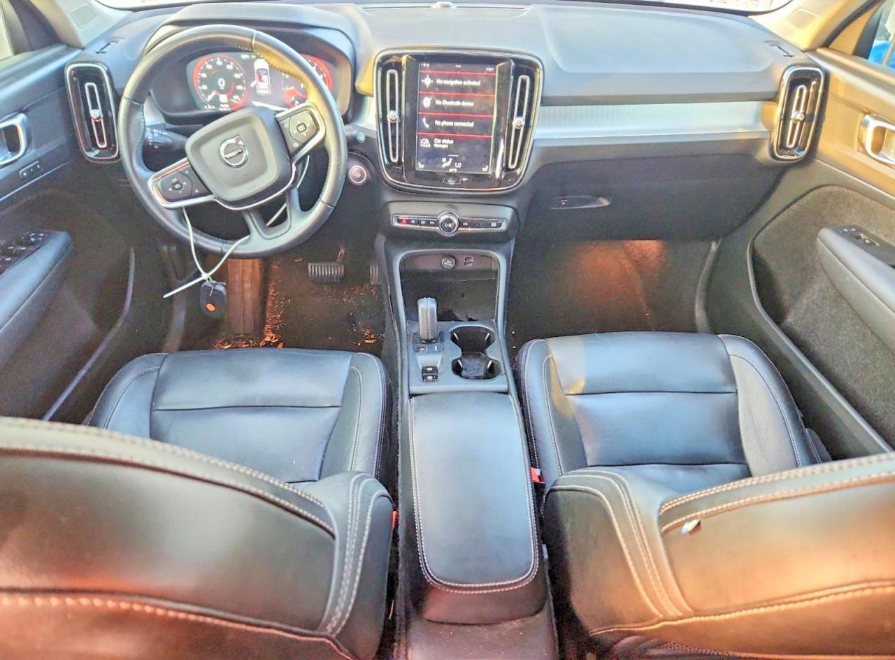 2019 Volvo Xc40 T5 Momentum - zdjęcie 8