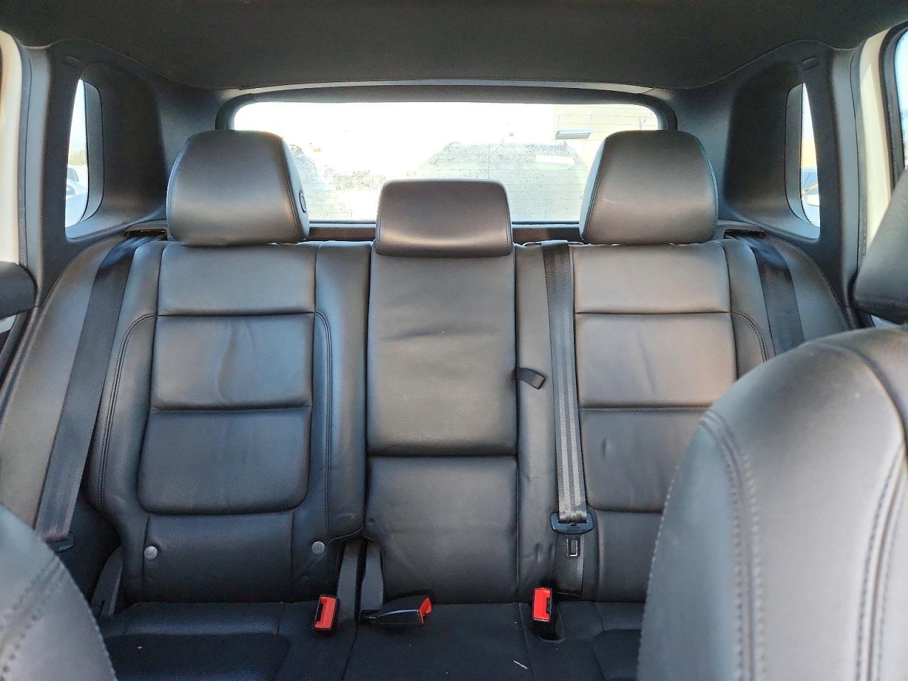 2014 Volkswagen Tiguan S - zdjęcie 10