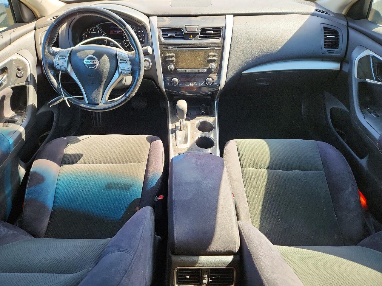 2013 Nissan Altima 2.5 - zdjęcie 8