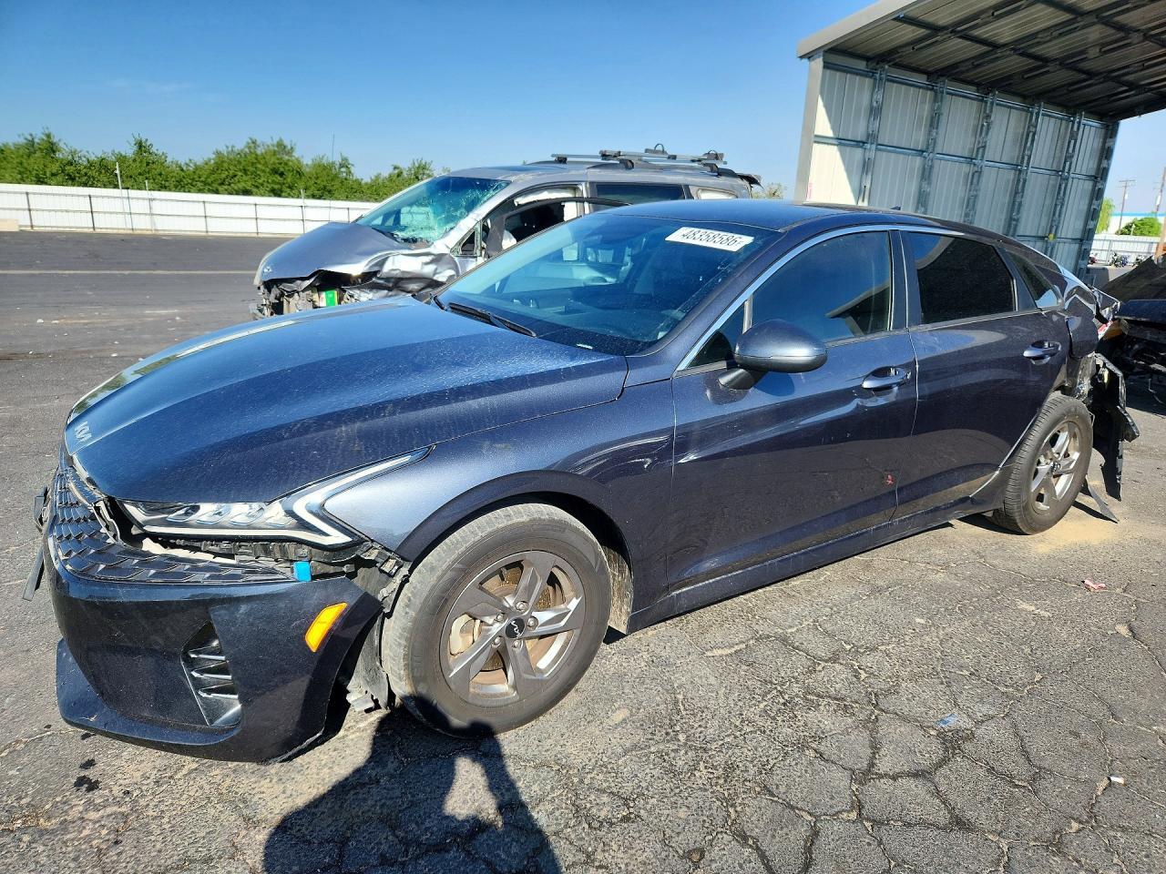 2022 Kia K5 Lxs - zdjęcie główne