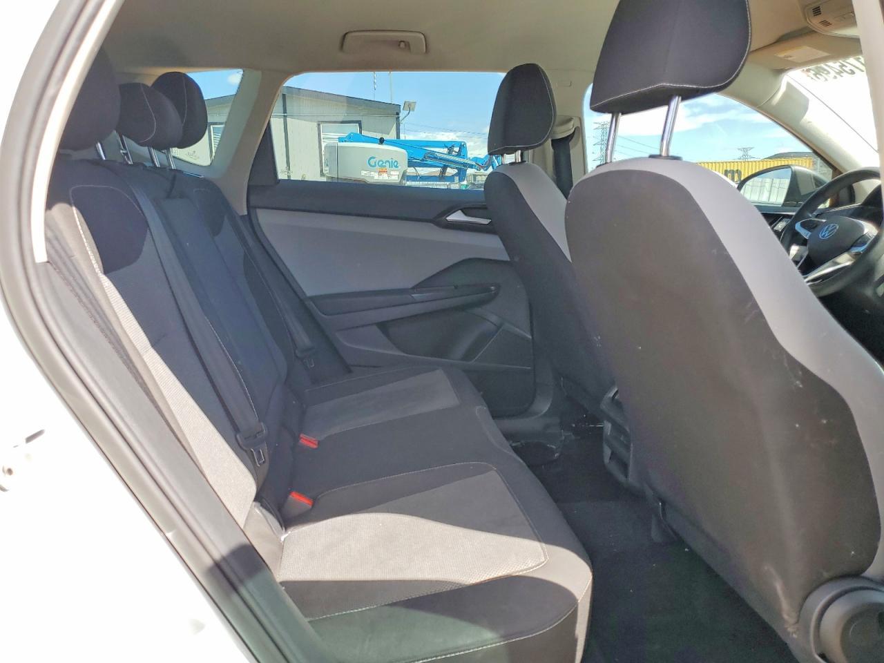 2022 Volkswagen Taos S - zdjęcie 10