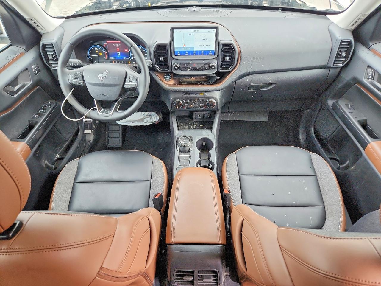 2024 Ford Bronco Sport Outer Banks - zdjęcie 8