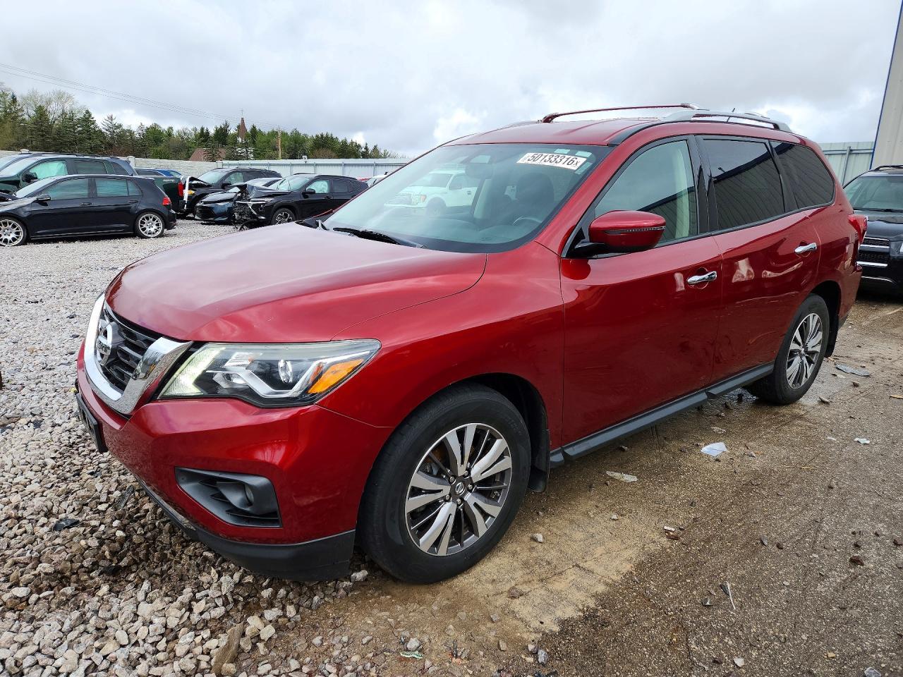 2018 Nissan Pathfinder Sv - zdjęcie główne