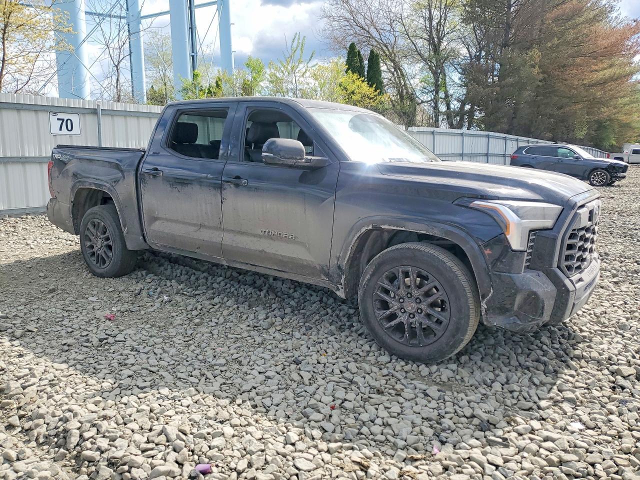 2024 Toyota Tundra Sr5 - zdjęcie 4