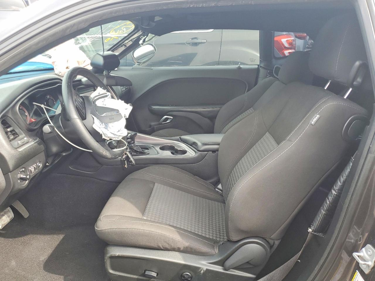 2020 Dodge Challenger Sxt - zdjęcie 7