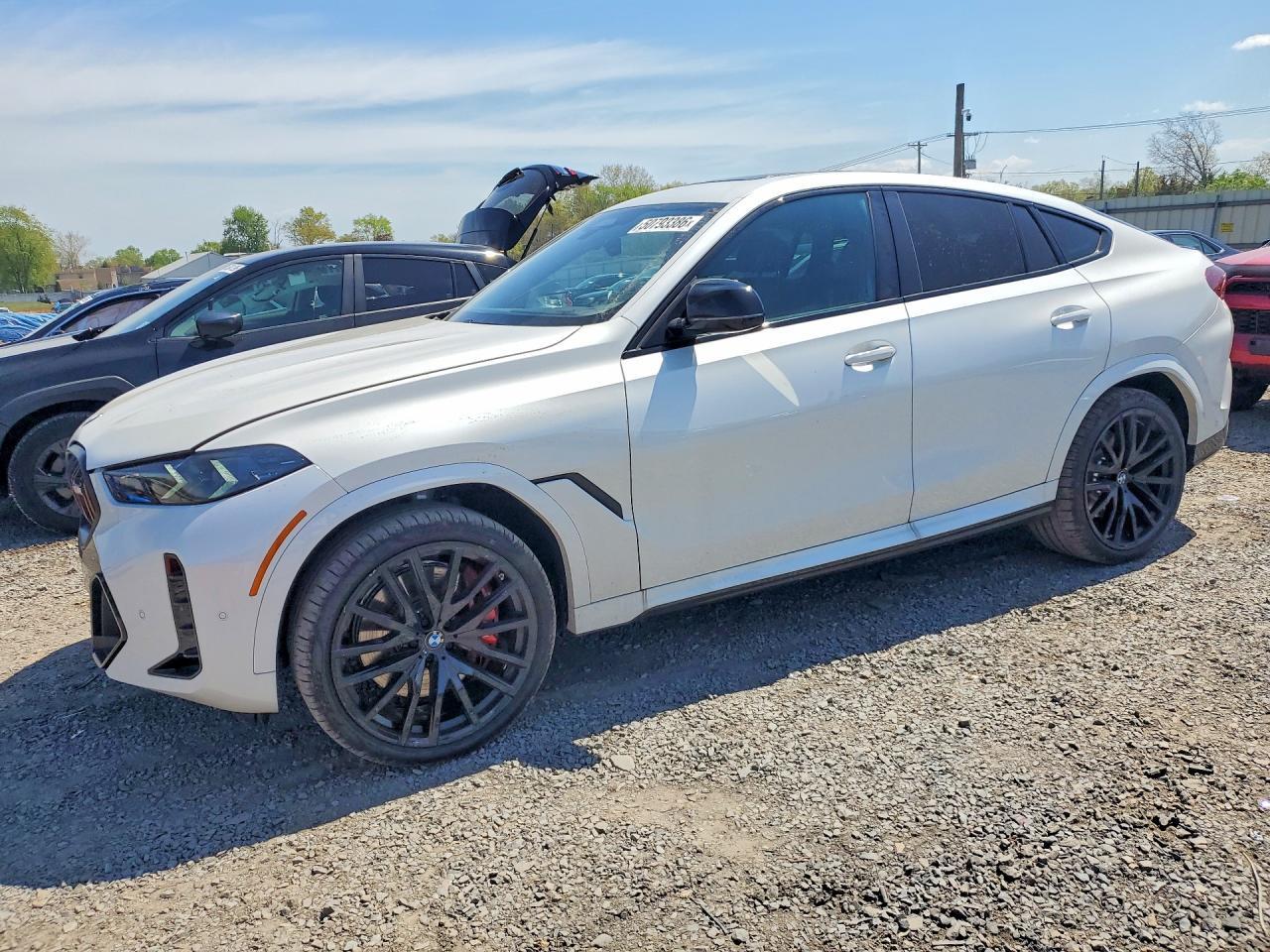 2026 BMW X6 M60I - zdjęcie główne